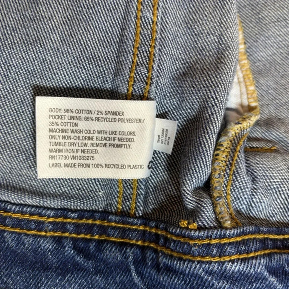 Universal Thread Freeborn Jean Jacket Size L. Customized Crocheted Trim. - Picture 7 of 8